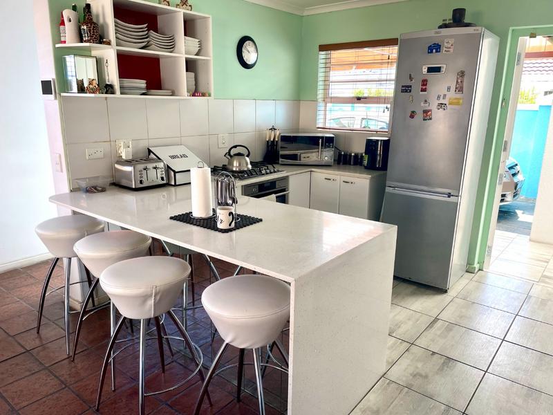 To Let 2 Bedroom Property for Rent in Costa Da Gama Western Cape